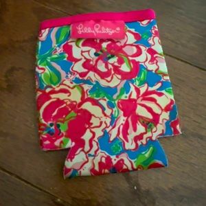 Lilly Pulitzer Can Koozie Pink Blue Floral print